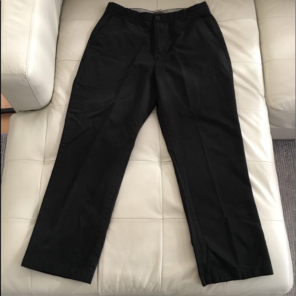Cherokee Black chino pants 36x32